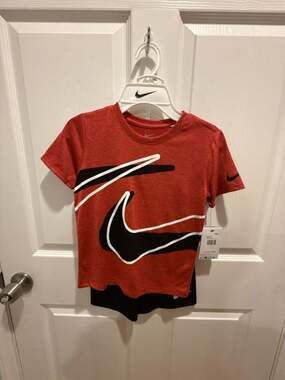 Nike Boys Dri-FIT Wrap Swoosh T-Shirt and Shorts 2-Piece Set